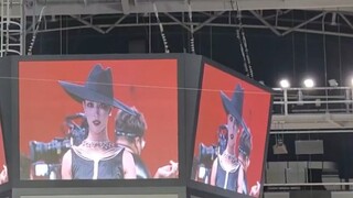 [Shen Xiaoting] I guess I haven't seen this angle of the Idol Games fan photo? Update - Xiaoting, th