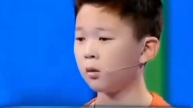 Burung bersarang di pohon tepi kolam 👉 Burung di pohon itu 👉 Burung bersarang di pohon tepi kolam 👉 