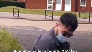 [EXPERIMENT SOSIAL] MAKAN SOSIS DAGING BABI DAPAT IPHONE
