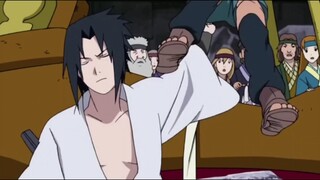 Sasuke juga cukup tampan