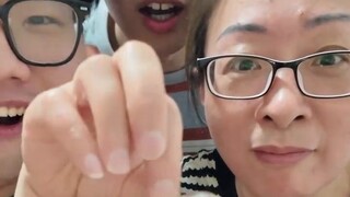 Bring my mom and good brothers to eat cereal~!