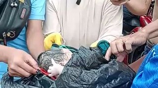 KONDISI BAYI MASIH HIDUP SAAT DI TEMUKAN WARGA