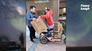 FL18-3 - cười chảy nước mắt với các video hài hước