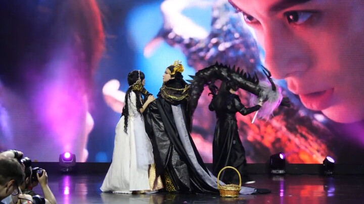 Mouth mình há hốc luôn! Cosplay các nhân vật Đông Phương Thanh Cang, Tiểu Lan Hoa, Thương Quyết tron