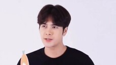 Wang Jiaer and Bai Jingting's friendship between social stunners and social phobia