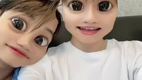 [Kim Jong-in / Byun Baek-hyun] Sorry, are you sure these are EXO members??? Are these really my idol