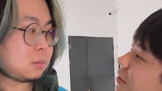 Được rồi, được rồi, tất cả đều bay một mình phải không? Tại sao bạn mở một tài khoản mới? ?