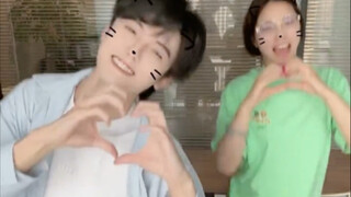 A: ป้าหวาง B: คุณกู่