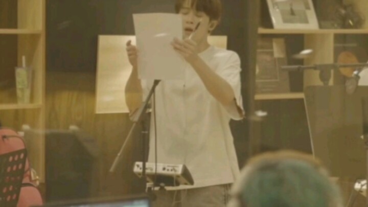 Another day I found Tan Jianci in someone else’s vlog!