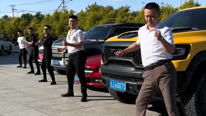 تهاني امتحان القبول العالي في فريلزود