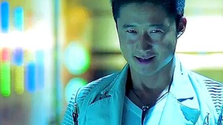 รูปลักษณ์ของ Wu Jing เปลี่ยนแปลงตั้งแต่อายุ 22 จนถึง 49 ปี จากเด็กหนุ่มรูปหล่อกลายเป็นผู้ชายแข็งแกร่