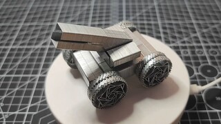 The splicing gameplay of 94 staples Take a gun cart from two boxes of staples