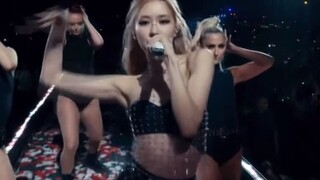 朴彩英Gone+On The Ground Solo舞台