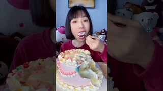这人蛋糕怎么吃的这么快啊 #斗罗大陆 #唐三#小舞