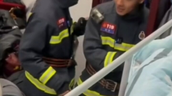 Firefighter Rushes to College Dorm to Rescue Students, Gives a Masterclass in Tactful WeChat-Add Rep