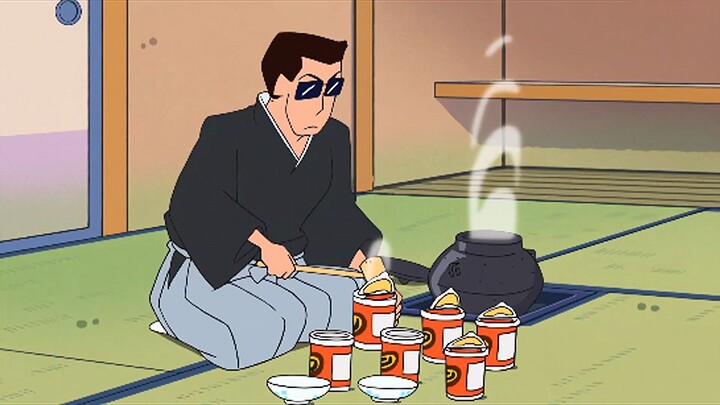 "This instant noodle is absolutely delicious! It has a savory taste, rich and flavorful broth, and t