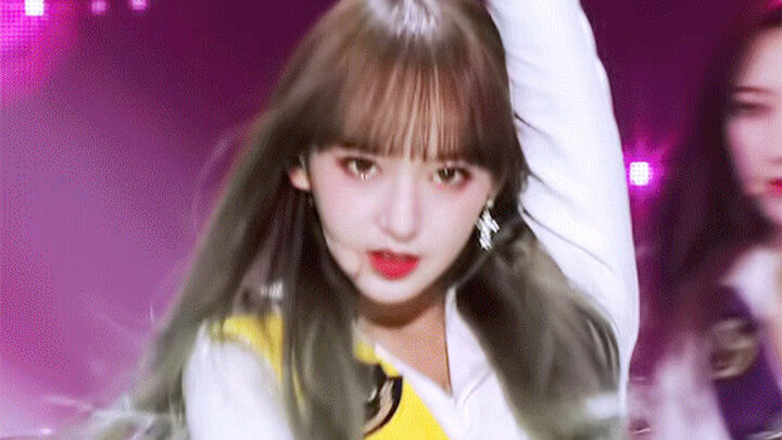 “Yang luar biasa bukan hanya karena dia berhasil menembus industri K-pop, melainkan karena masa akti