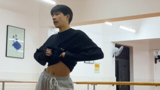 Versi cover pria untuk ruang latihan tari Korea