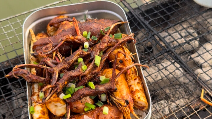 Đành ăn tạm lưỡi vịt nướng