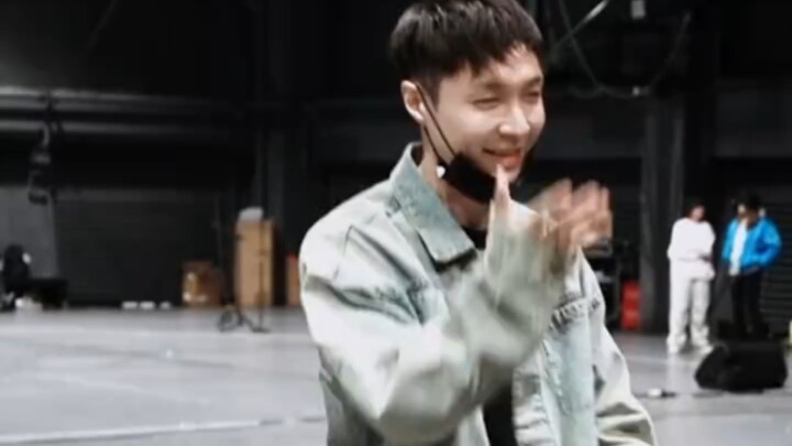 [Zhang Yixing] Super muscle memory! EXO "Growl" 2024 version