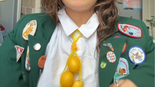 Cà vạt chanh dễ thương quá đi thôi, sáng tạo quá!