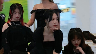 周末还是得跳个舞