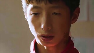 การเรียนในชั้นเรียนวัฒนธรรมที่ดีในโรงเรียนศิลปะการต่อสู้กลายเป็นเรื่องน่าละอาย และครูคนใหม่ก็ตกตะลึง