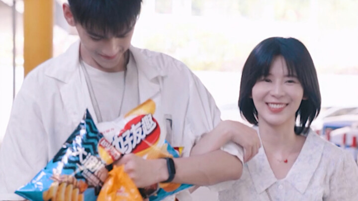 Không thể nào, không thể nào, bạn trai phiền phức thế này mà cũng gọi là bạn à?