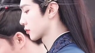 Trường Canh thậm chí còn nuôi dưỡng dung mạo theo ý muốn của ngươi. Nếu hắn mọc lệch một chút, hắn s