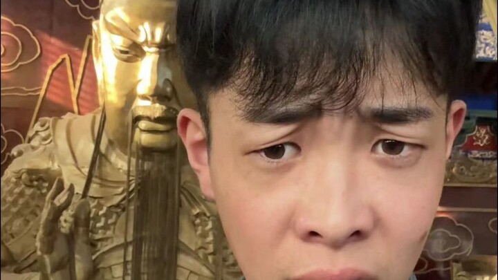 Japanese Tourists Visit Xuchang and Kaifeng