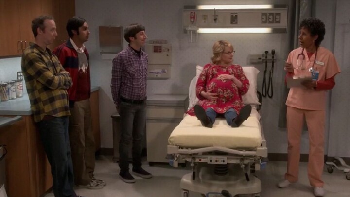 [TBBT] Bernie is about to give birth, the nurse asks: Do you know who the biological father is