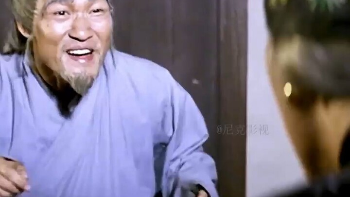 น้องศิษย์เปลี่ยนถ้วยบูชาไปสามใบ ไม่คาดคิดว่าจะทำให้พี่สาวศิษย์ตายไปโดยอ้อม