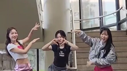 [MAMAMOO+小分队]'GGBB' Challenge with NMIXX海媛/BamBam