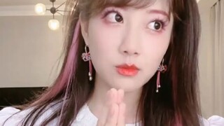 หลี่อี้ถงอวยพรวันเกิดเฉินหลิน