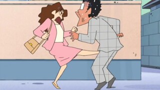 The leader of the group flirted with Mei Ya, but was defeated in seconds...