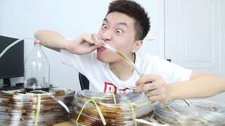 挑战用150米长的胶皮管吸可乐，吸到嘴抽筋