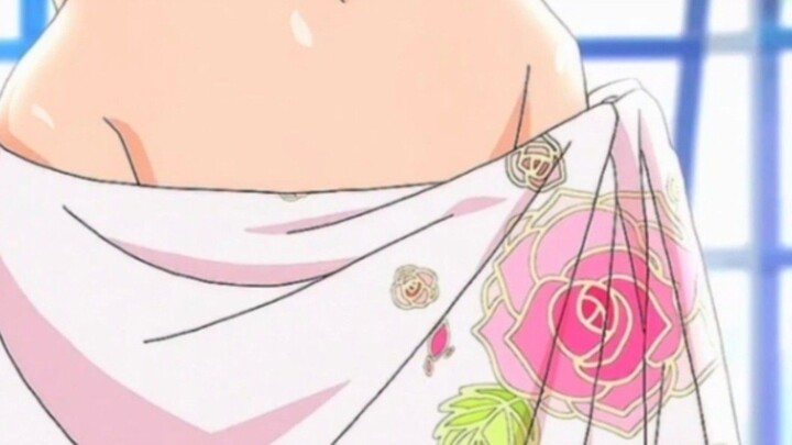 Bersama senpai' di kamar ganti 😌💦