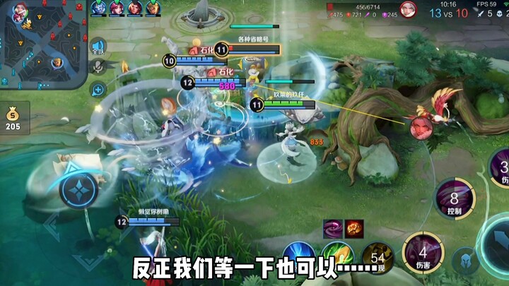 Ngejlebnya keren, tapi lain kali jangan lompat lagi!