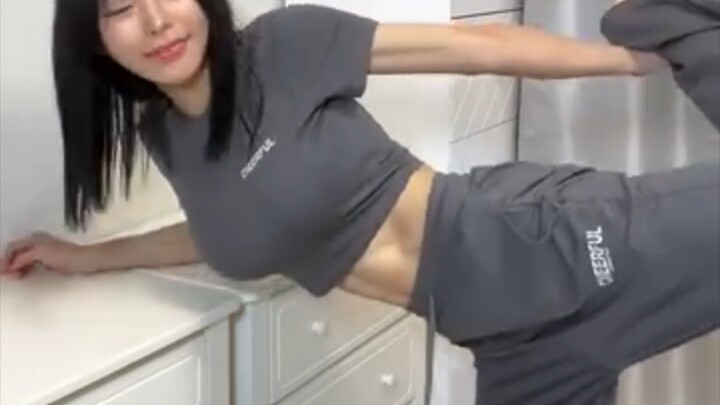 STRETCHING BEFORE PLAY.. 🥵🥵