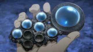 Man peeks at teacher's fat every day