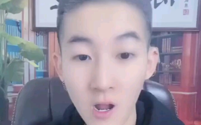 “คิมจุนมย็อนเป็นคนที่เจอได้แต่หาไม่ได้” ฮันวังร่วมแสดงความยินดีกับคิมจุนมย็อนที่คว้าชัยชนะครั้งแรกใน