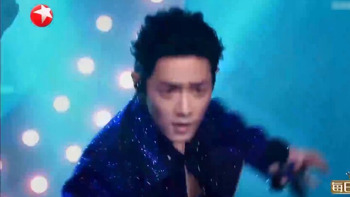 อย่าปล่อยให้เซียวจ้านเต้น: การเต้นรำที่มีเสน่ห์ทำให้ผู้ชายอยากก่ออาชญากรรม จางฮวาเจี้ยน: เขาเต้นเก่ง