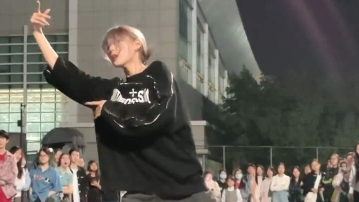 Dance MONSTA X's "Beautiful Liar" on the playground