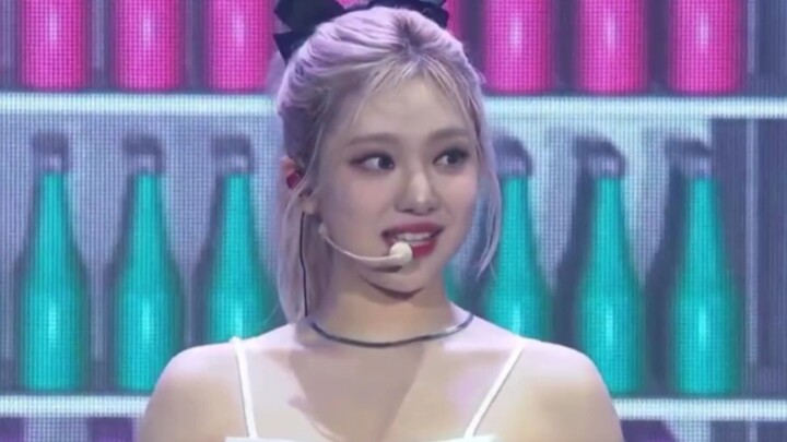 Fan meeting aespa di Seoul, Ningning NING menyapa dalam bahasa Mandarin!