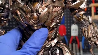 Tiga Nol DLX Transformers 2 Megatron tiga nol