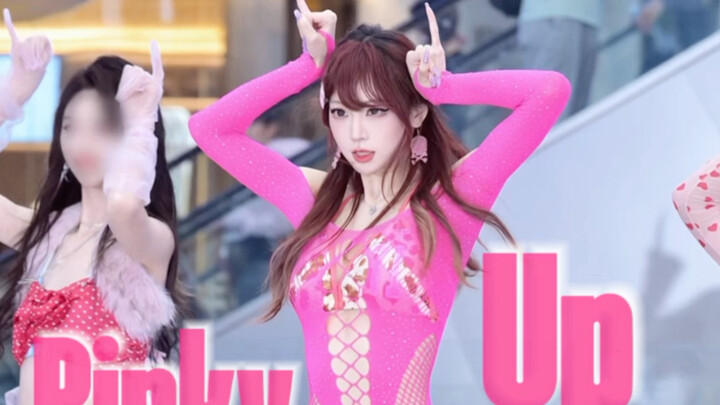 【Pinky Up】Everyone, give a thumbs-up with your pinky!