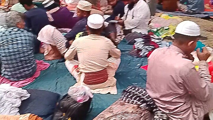 এসতেমার একটি দৃশ।
