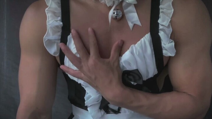 韩漫原型？D罩杯双开门爹咪女仆装！