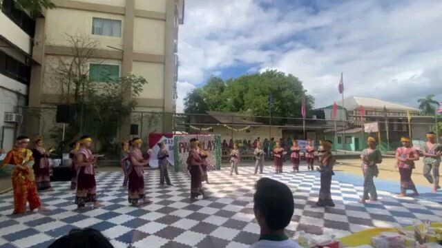 Pangalay dance