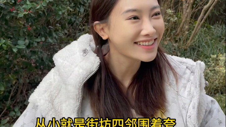 Bất cứ lúc nào, bất cứ nơi đâu, cứ thoải mái khen ngợi!